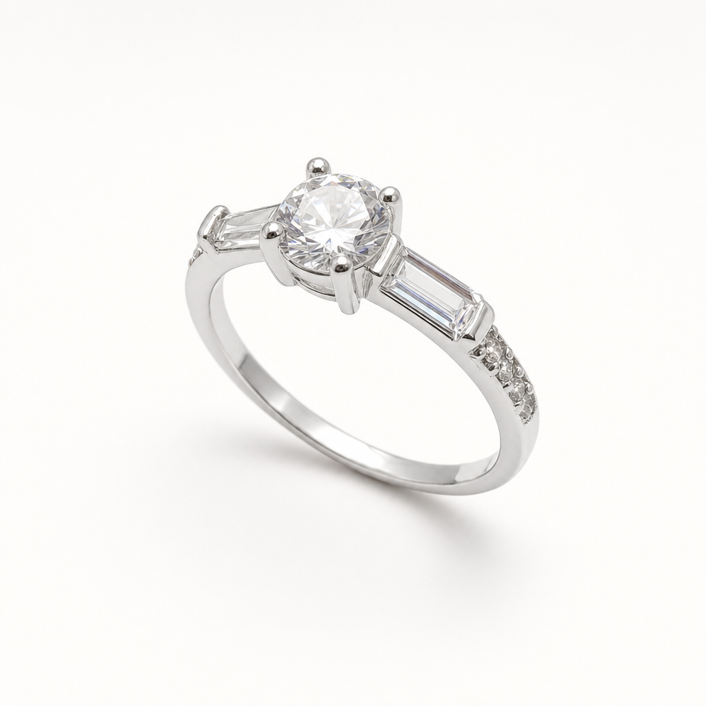 Anillo solitario circonita — ECLAIRE